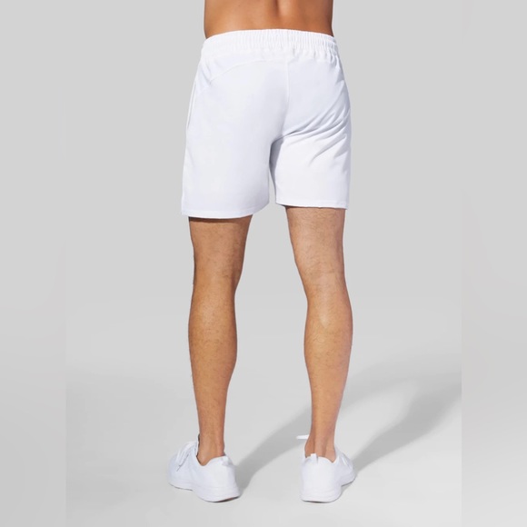 NWT BARRY'S WHITE PERFORMANCE 5 IN. SHORT SZ LARGE - Picture 4 of 6